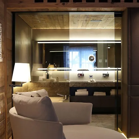 Отель Severin*s - The Alpine Retreat